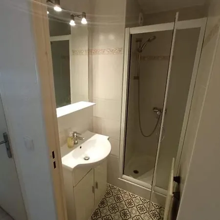 Cap Raphael 酒店 *