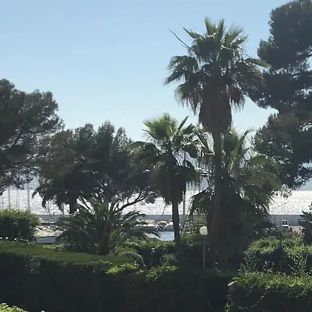 Cap Raphael * Port Santa-Lucia